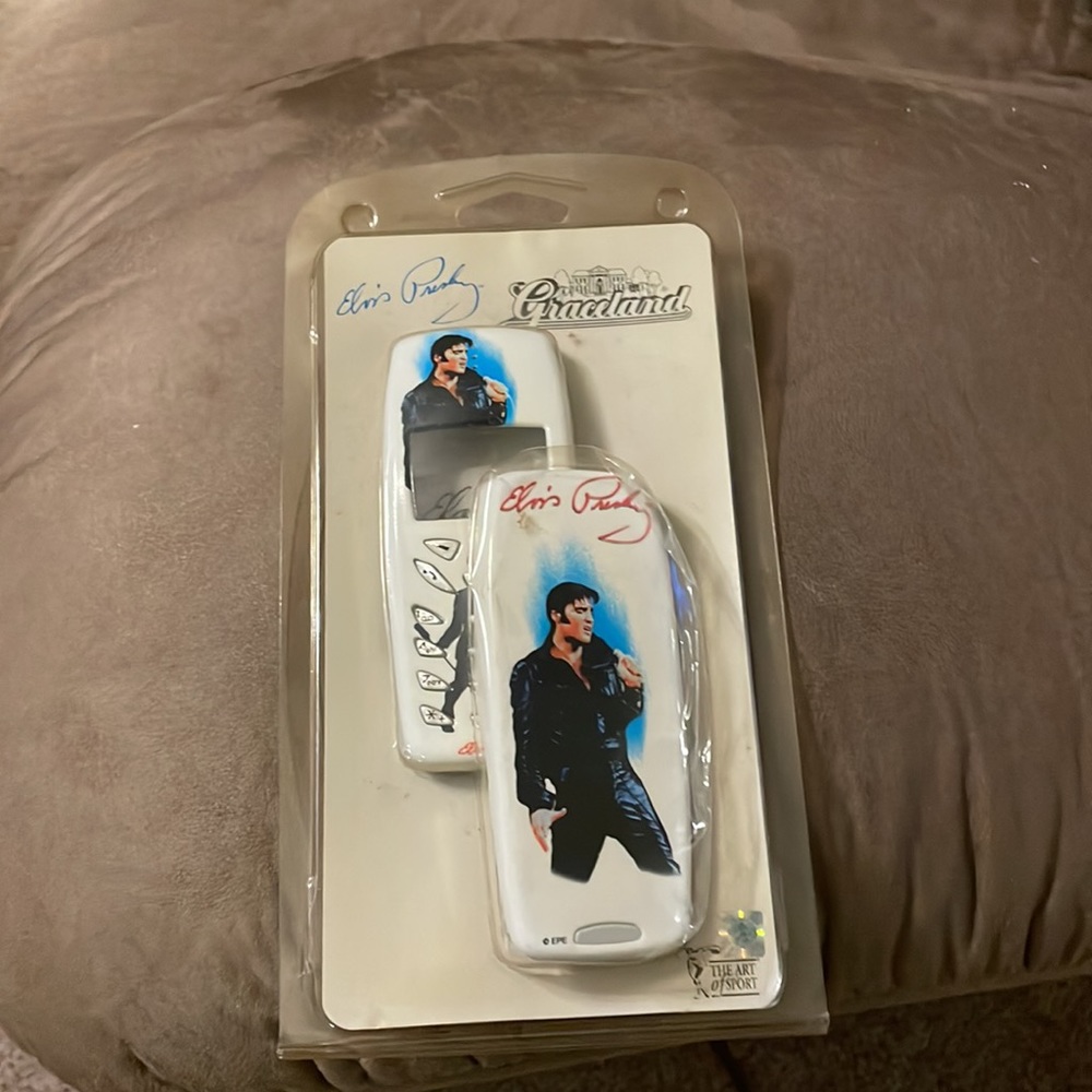 NIP 2002 Elvis Presley 25th Anniversary Limited ed 5000 cell phone cover